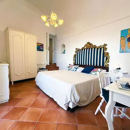 La Casa Di Anita Semesterbostad Positano