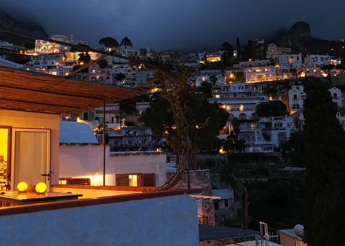 La Casa Di Anita Holiday home *